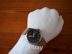 A-11 U. S WW2 Pattern Automatic Military Pilots Watch 330ft Water Resistant