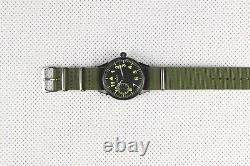 Men's mechanical Wriswatches Molniya Pilot watch 3602