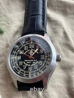 Pilot's watch of the Russian Federation K-52. WORKING