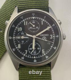 Seiko Military Pilots Watch With Green Strap Collectors Water Resistant Used