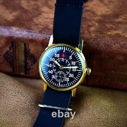 Soviet Vintage Watch Pobeda Pilot Molitary Soviet Mens Watch with Leather Band